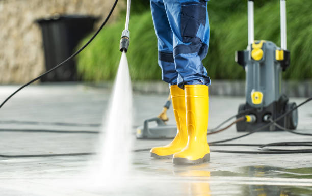 Best Garage Pressure Washing  in Dundee, FL